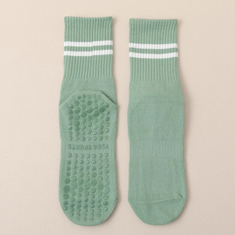 BMTSport GripFit™ Anti-Slip Training Socks